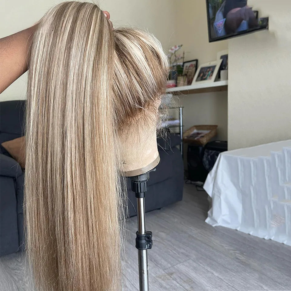 Peluca frontal de encaje Ombre ceniza rubia brasileña Pelucas de encaje para cabello humano Peluca prearrancada de encaje transparente HD Peluca frontal de encaje de 32 pulgadas